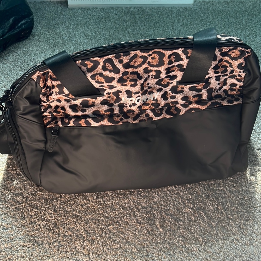 Vooray duffle bag